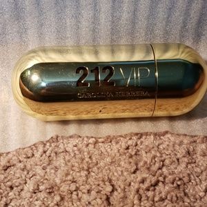 212 VIP Carolina Herrera